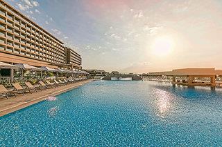 günstige Angebote für Amada Colossos Resort
