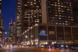 Urlaub im New York Hilton Midtown 2024/2025 - hier günstig online buchen