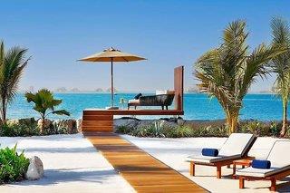 Urlaub im The Ritz-Carlton Ras Al Khaimah, Al Hamra Beach - hier günstig online buchen