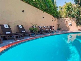 Urlaub im Best Western Hollywood Plaza Inn 2024/2025 - hier günstig online buchen
