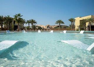 Urlaub im Erth Abu Dhabi 2024/2025 - hier günstig online buchen
