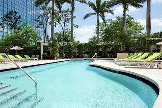 günstige Angebote für Hilton Suites Boca Raton
