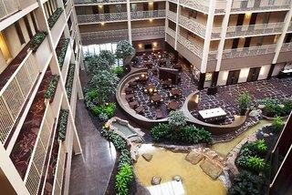 Urlaub im Embassy Suites by Hilton Philadelphia Airport 2024/2025 - hier günstig online buchen