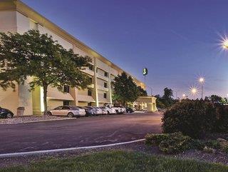 günstige Angebote für La Quinta Inn & Suites by Wyndham Cleveland - Airport North