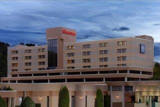 günstige Angebote für Sheraton Charlotte Airport Hotel