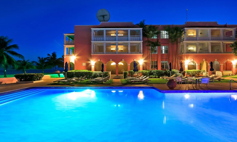 Urlaub im Urlaub Last Minute im Southern Palms Beach Club & Resort Hotel - hier günstig online buchen