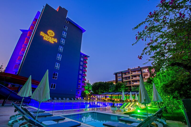 Urlaub im Royalisa Hotel 2024/2025 - hier günstig online buchen