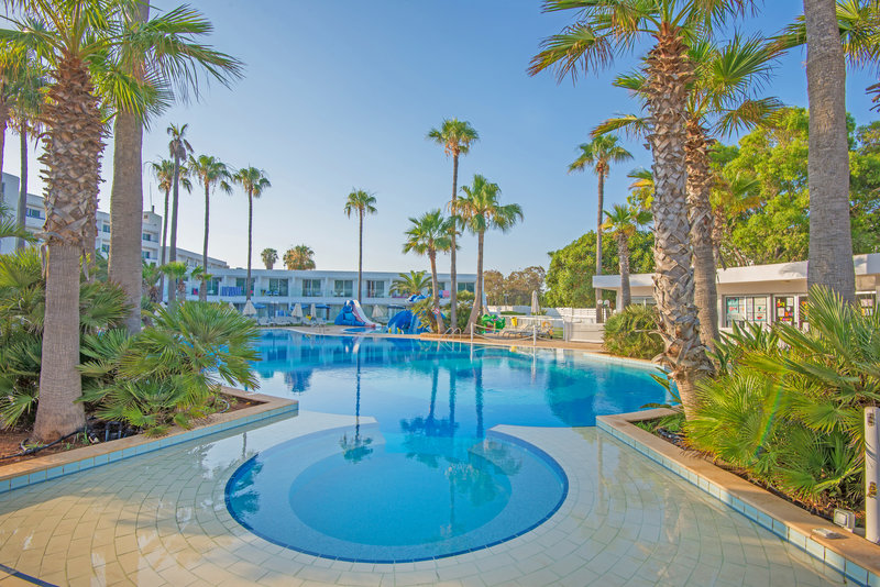 Urlaub im The Dome Beach Hotel & Resort 2024/2025 - hier günstig online buchen