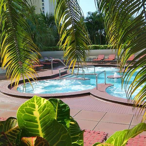 Urlaub im DoubleTree by Hilton Grand Hotel Biscayne Bay 2024/2025 - hier günstig online buchen
