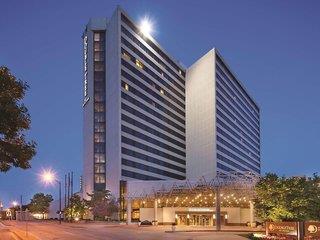 Urlaub im DoubleTree by Hilton Hotel Tulsa Downtown 2024/2025 - hier günstig online buchen