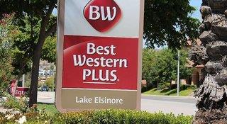 Urlaub im Best Western Plus Lake Elsinore Inn & Suites 2024/2025 - hier günstig online buchen