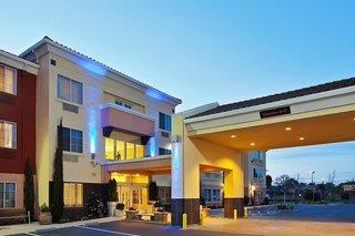 Urlaub im Holiday Inn Express & Suites Berkeley 2024/2025 - hier günstig online buchen