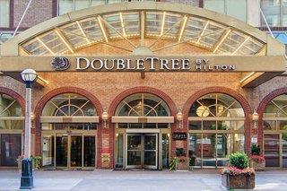 günstige Angebote für DoubleTree by Hilton Hotel Toronto Downtown