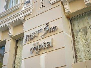günstige Angebote für Just Inn Hotel