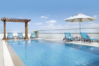 Urlaub im Hilton Garden Inn Dubai Al Muraqabat 2024/2025 - hier günstig online buchen