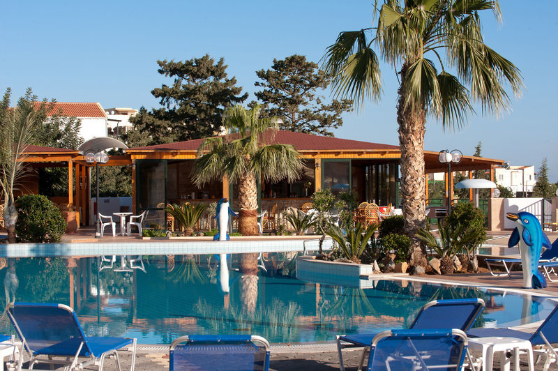 Urlaub im Asterias Village Resort 2024/2025 - hier günstig online buchen