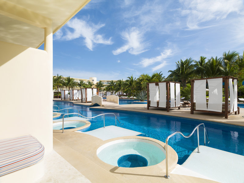 Urlaub im Azul Beach Resort Riviera Cancún by Karisma 2024/2025 - hier günstig online buchen