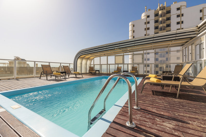 Urlaub im Urlaub Last Minute im Baía Beach Hotel - hier günstig online buchen
