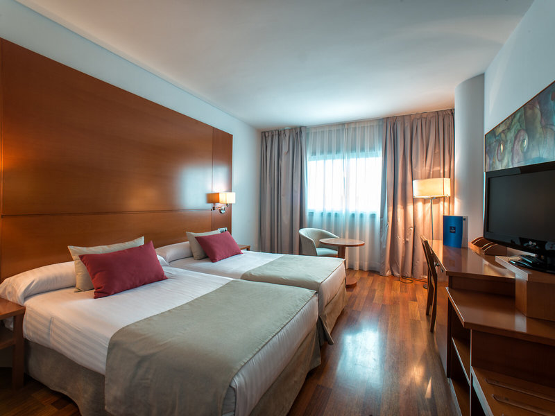 Urlaub im Hotel Azarbe 2024/2025 - hier günstig online buchen