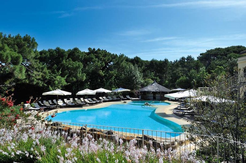 Urlaub im Tombolo Talasso Resort 2024/2025 - hier günstig online buchen