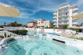 Urlaub im Urlaub Last Minute im Hotel & Residence Cavalluccio Marino - hier günstig online buchen
