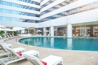 günstige Angebote für Al Jaddaf Rotana Suite Hotel