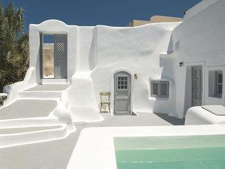 Urlaub im Aqua Serenity Santorini Luxury Suites 2024/2025 - hier günstig online buchen