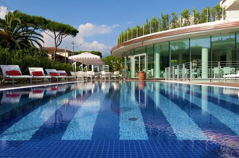 Urlaub im Mondial Resort & Spa 2024/2025 - hier günstig online buchen