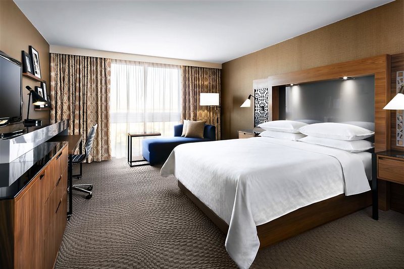 Urlaub im Sheraton Toronto Airport Hotel & Conference Centre 2024/2025 - hier günstig online buchen