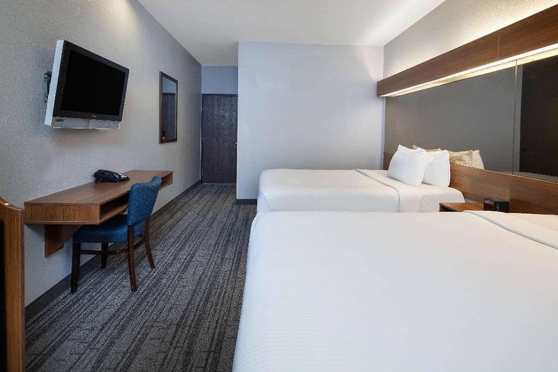 Urlaub im Baymont Inn & Suites Las Vegas South Strip 2024/2025 - hier günstig online buchen
