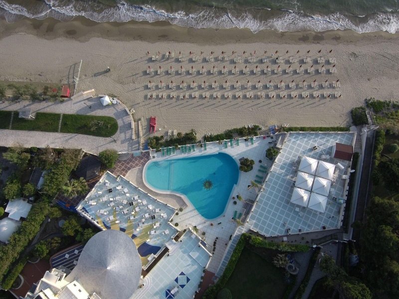Urlaub im Grand Hotel La Playa 2024/2025 - hier günstig online buchen