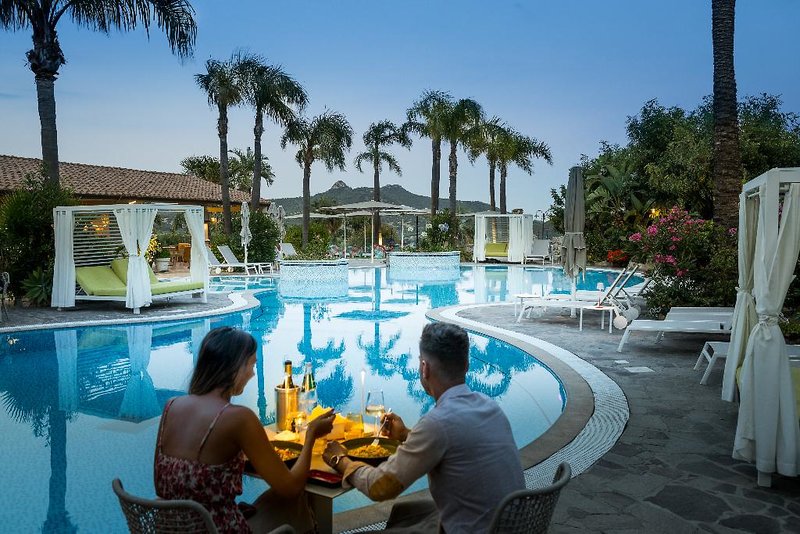 Urlaub im Cruccuris Resort 2024/2025 - hier günstig online buchen