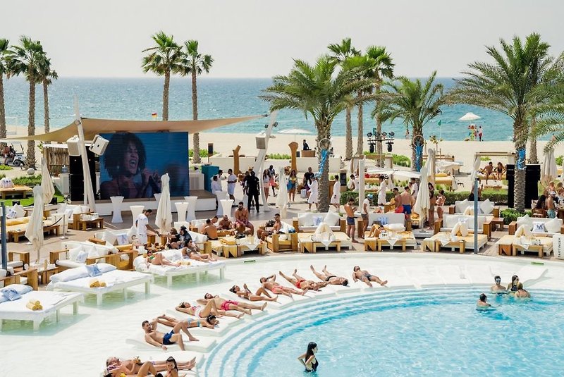 Urlaub im Urlaub Last Minute im Nikki Beach Resort & Spa Dubai - hier günstig online buchen
