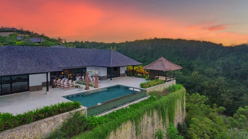 Urlaub im Raffles Bali 2024/2025 - hier günstig online buchen