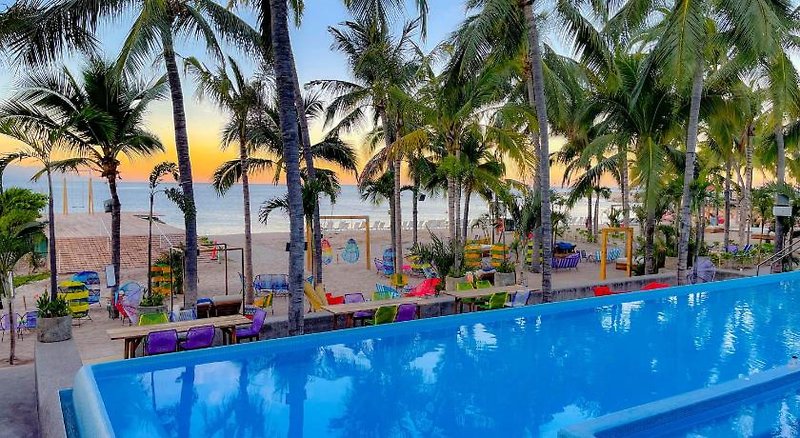 Urlaub im Hotel Friendly Fun Vallarta 2024/2025 - hier günstig online buchen