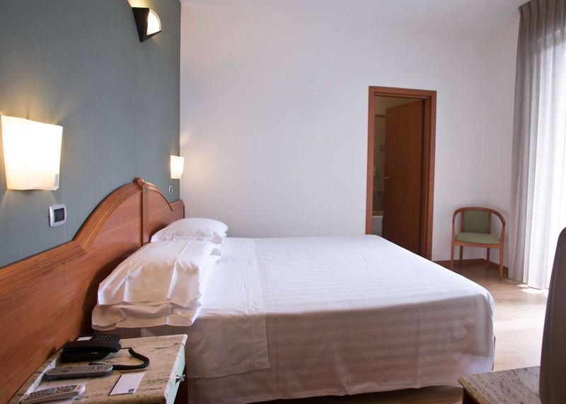 Urlaub im B&B Hotel Duca D´Aosta Pescara 2024/2025 - hier günstig online buchen