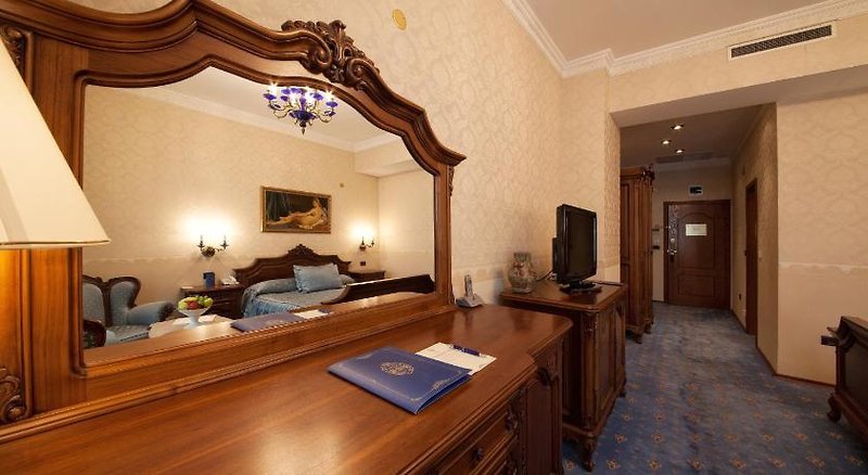 Urlaub im Grand Hotel London 2024/2025 - hier günstig online buchen