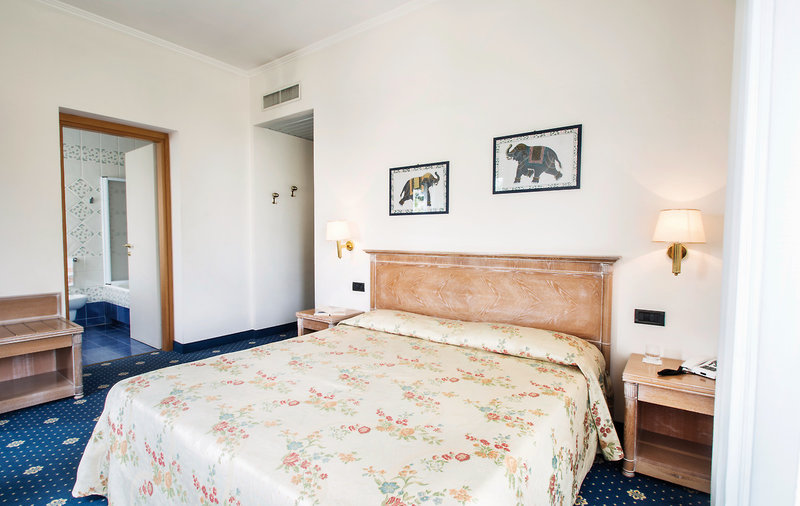 Urlaub im Hotel Lido La Perla Nera 2024/2025 - hier günstig online buchen