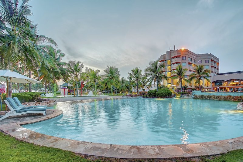 Urlaub im Urlaub Last Minute im Crowne Plaza Resort Salalah - hier günstig online buchen