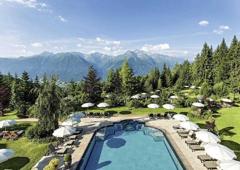 Urlaub im Interalpen-Hotel Tyrol 2024/2025 - hier günstig online buchen