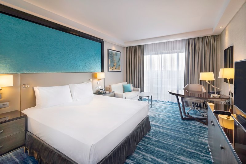 Urlaub im Radisson Blu Hotel & Resort, Al Ain 2024/2025 - hier günstig online buchen
