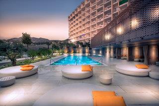 Urlaub im Leiro Suites and Residences at Higueron Hotel Malaga, Curio Collection by Hilton 2024/2025 - hier günstig online buchen