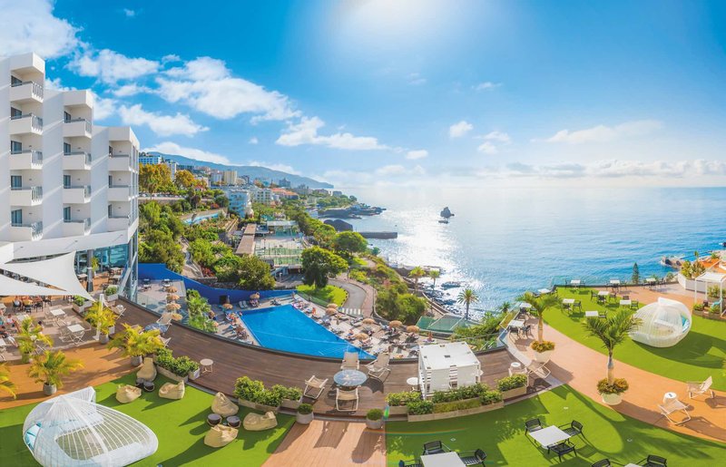Urlaub im Hotel Baia Azul - hier günstig online buchen