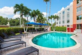 günstige Angebote für Holiday Inn Express Miami Airport Doral Area