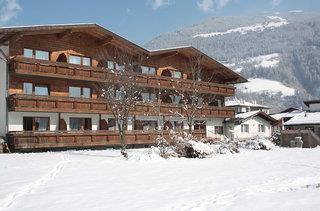 Urlaub im First Mountain Hotel Zillertal 2024/2025 - hier günstig online buchen
