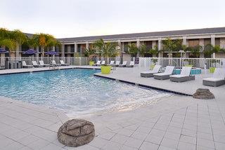 Urlaub im Clarion Inn & Suites Across From Universal Orlando Resort Hotel 2024/2025 - hier günstig online buchen